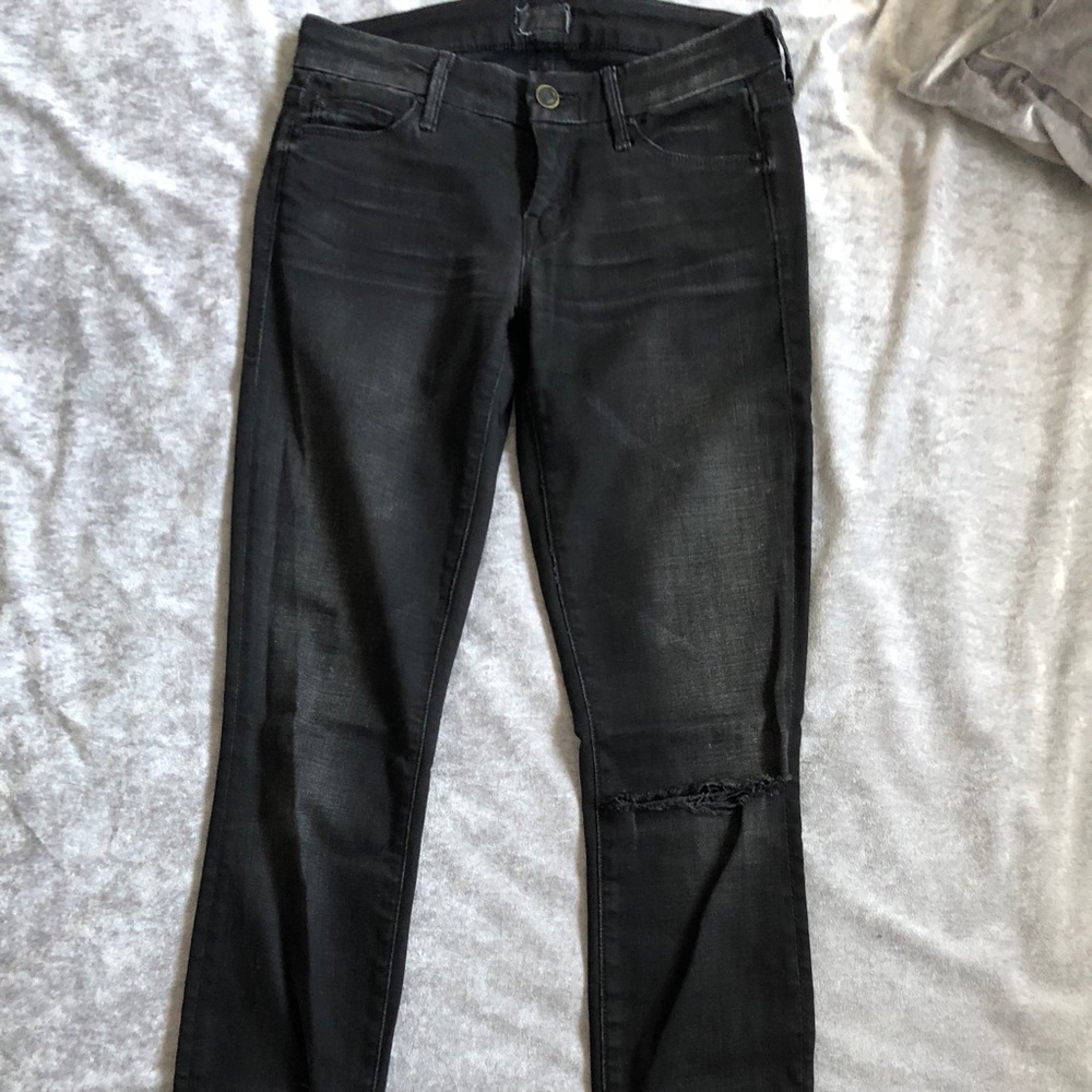 Black skinny jeans